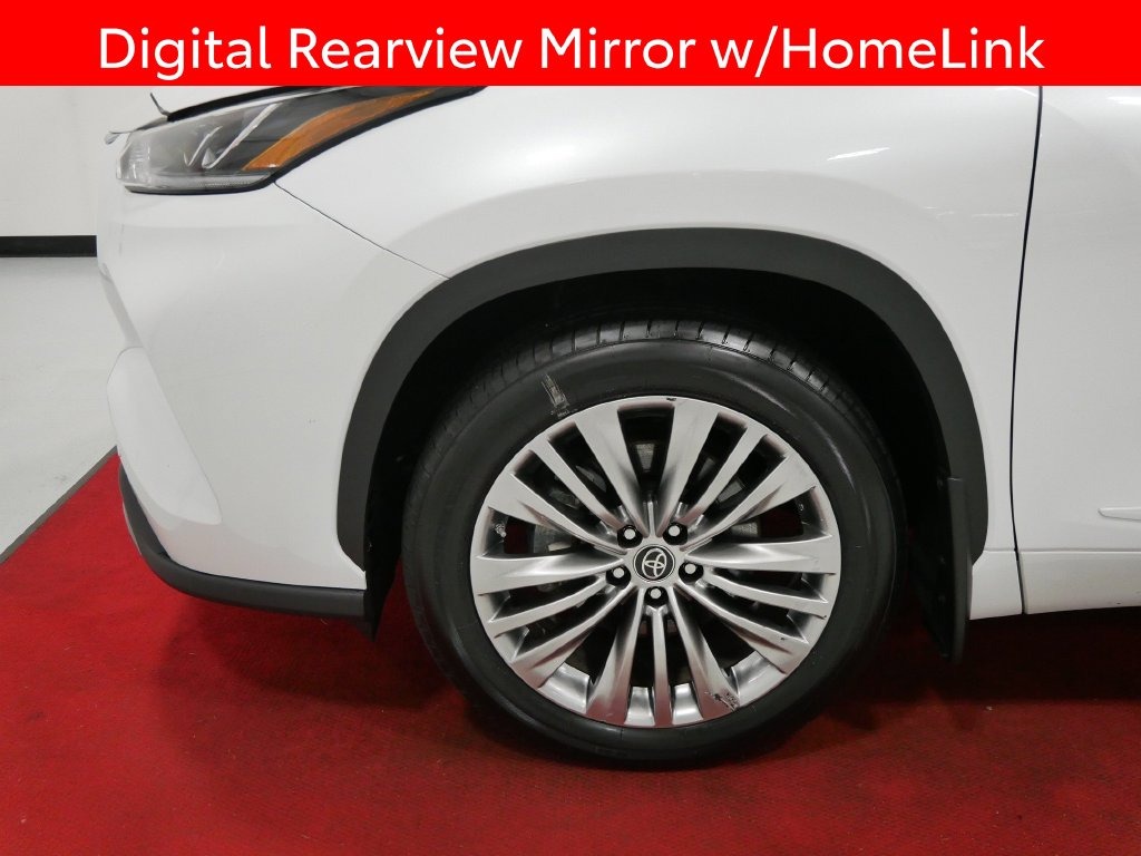 2023 Toyota HIGHTLANDER PLATINUM in Saint Joseph, Minnesota - Photo 12