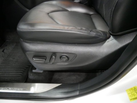 2023 Toyota HIGHTLANDER PLATINUM in Saint Joseph, Minnesota - Photo 15
