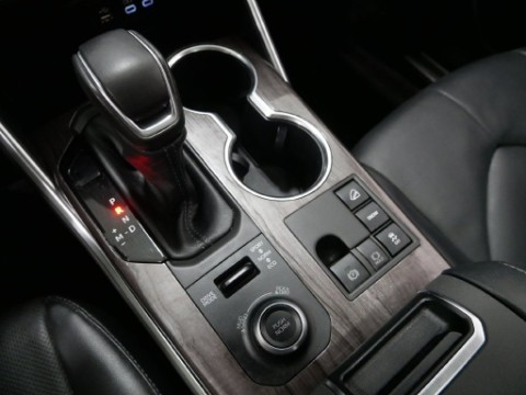 2023 Toyota HIGHTLANDER PLATINUM in Saint Joseph, Minnesota - Photo 36