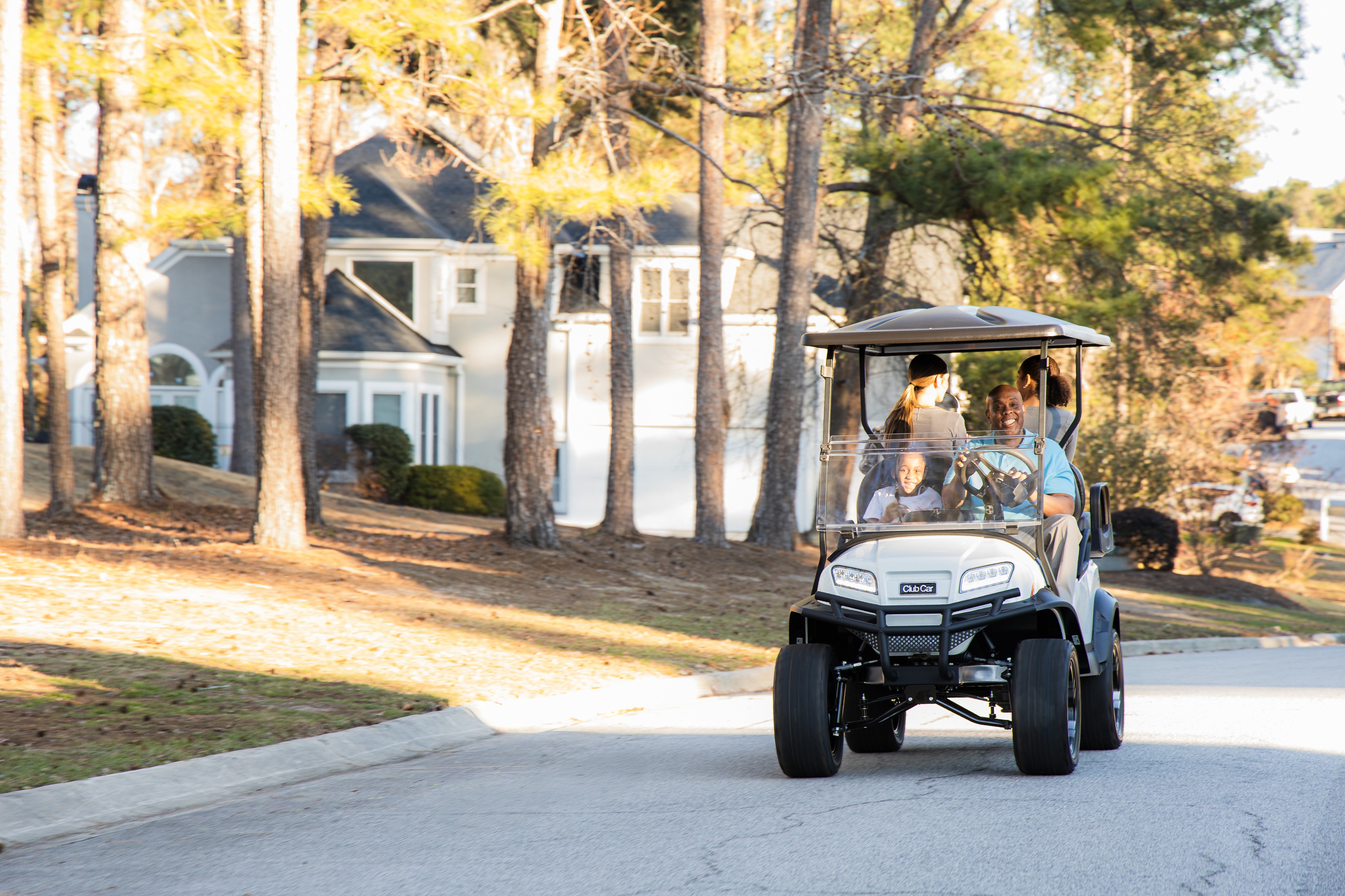 2026 Club Car Onward 4 Passenger Lifted LSV XR Lithium in Saint Joseph, Minnesota - Photo 10
