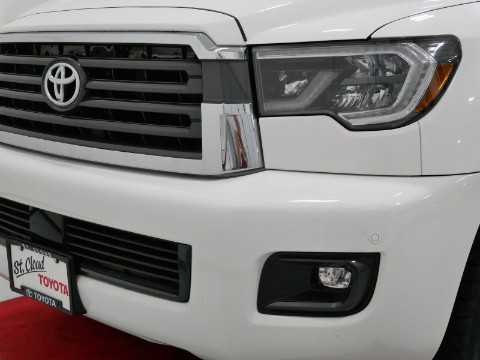 2019 Toyota SEQUOIA SR5 in Saint Joseph, Minnesota - Photo 13