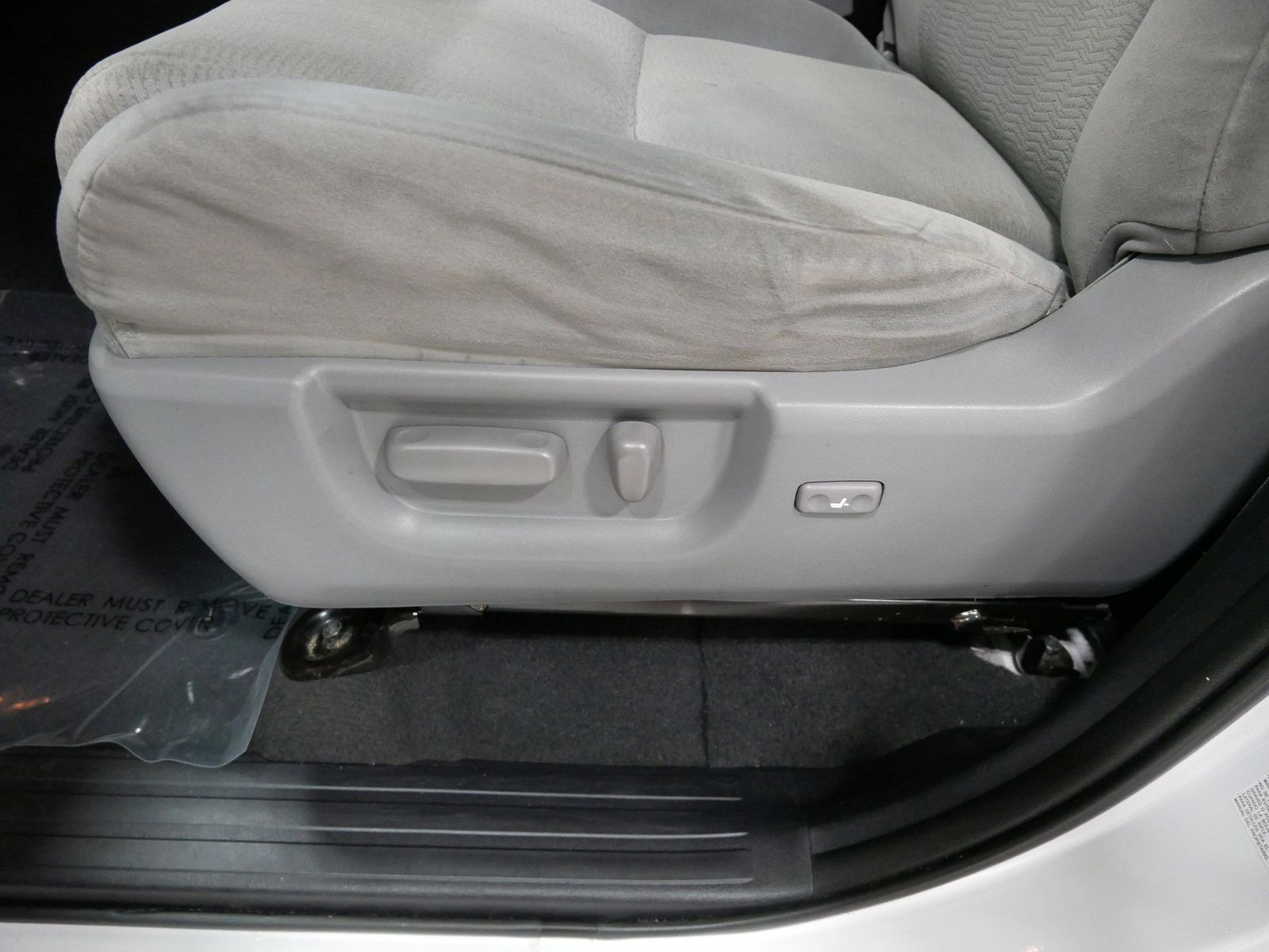2019 Toyota SEQUOIA SR5 in Saint Joseph, Minnesota - Photo 15
