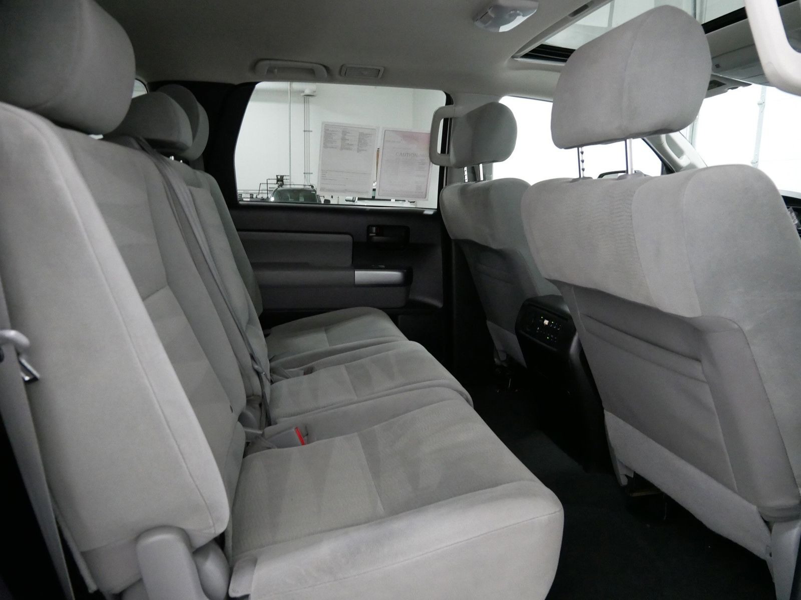 2019 Toyota SEQUOIA SR5 in Saint Joseph, Minnesota - Photo 28
