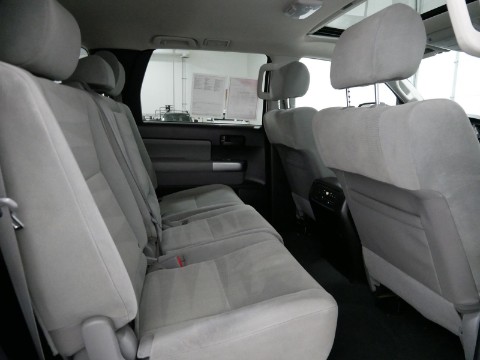 2019 Toyota SEQUOIA SR5 in Saint Joseph, Minnesota - Photo 28