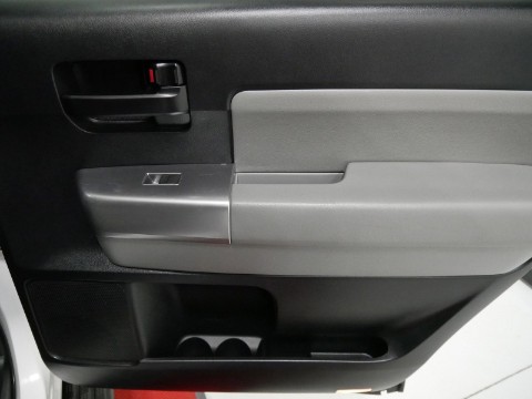 2019 Toyota SEQUOIA SR5 in Saint Joseph, Minnesota - Photo 29
