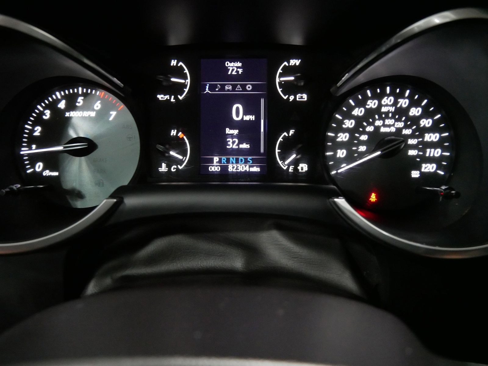2019 Toyota SEQUOIA SR5 in Saint Joseph, Minnesota - Photo 32