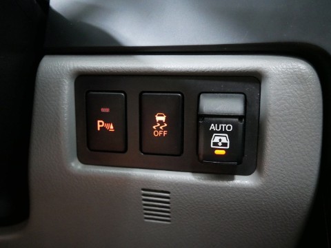 2019 Toyota SEQUOIA SR5 in Saint Joseph, Minnesota - Photo 33
