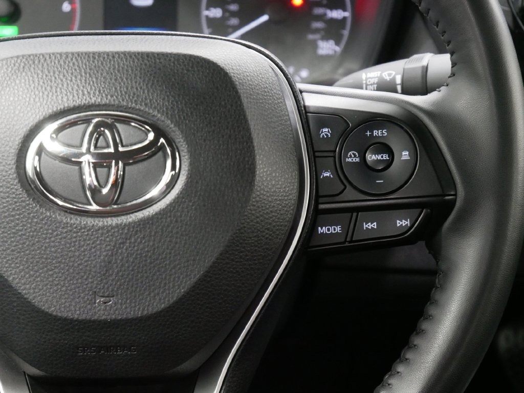 2025 Toyota COROLLA HYBRID SE in Saint Joseph, Minnesota - Photo 25