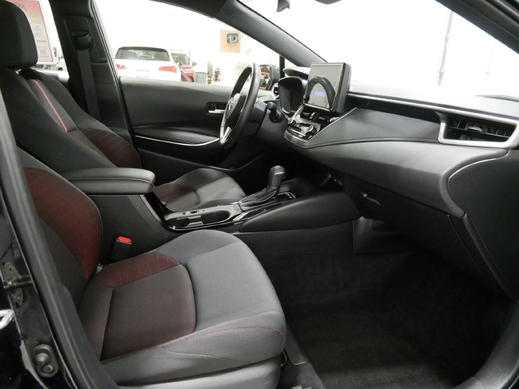 2025 Toyota COROLLA HYBRID SE in Saint Joseph, Minnesota - Photo 29