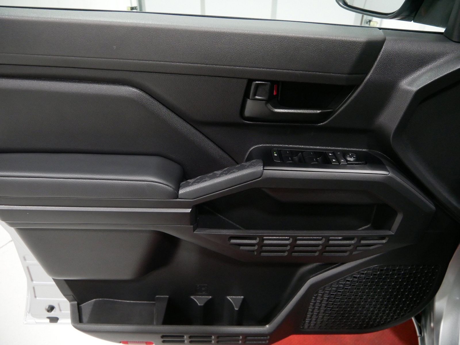 2025 Toyota TACOMA SR 5' BED in Saint Joseph, Minnesota - Photo 16