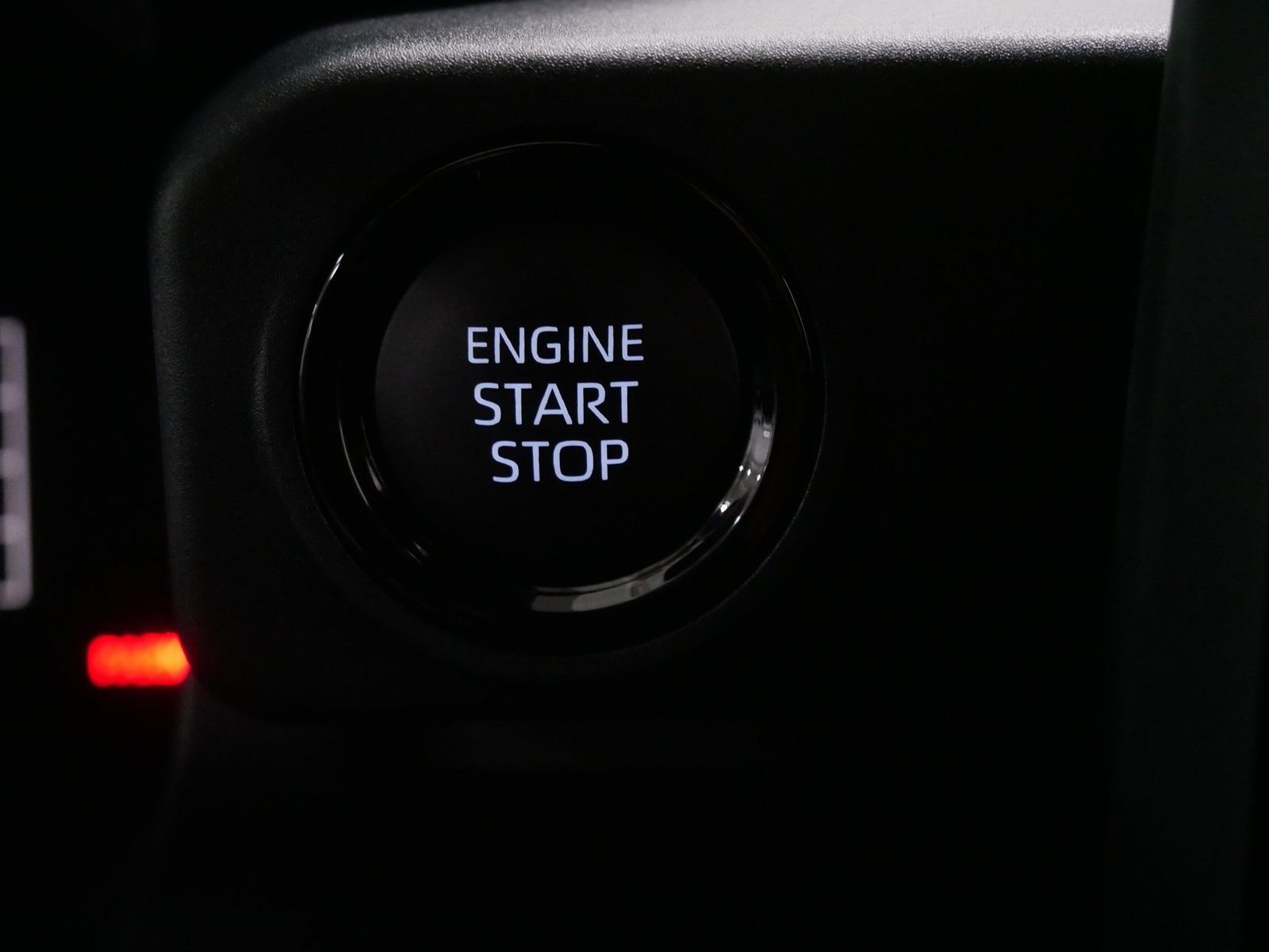 2025 Toyota TACOMA SR 5' BED in Saint Joseph, Minnesota - Photo 32