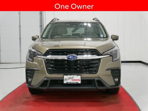 2023 Subaru ASCENT LIMITED in Saint Joseph, Minnesota - Photo 2