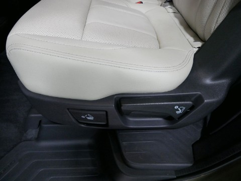 2023 Subaru ASCENT LIMITED in Saint Joseph, Minnesota - Photo 20