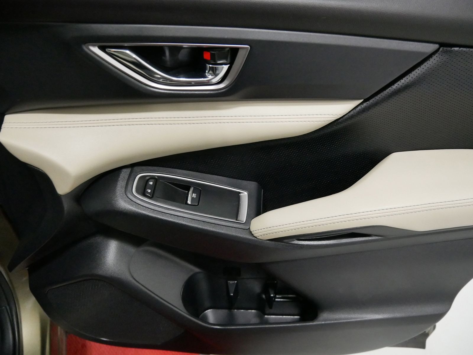 2023 Subaru ASCENT LIMITED in Saint Joseph, Minnesota - Photo 31
