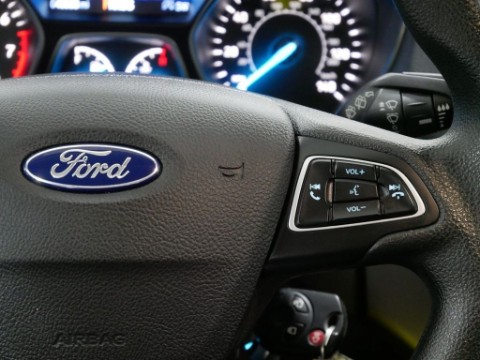 2018 Ford ESCAPE SE in Saint Joseph, Minnesota - Photo 25