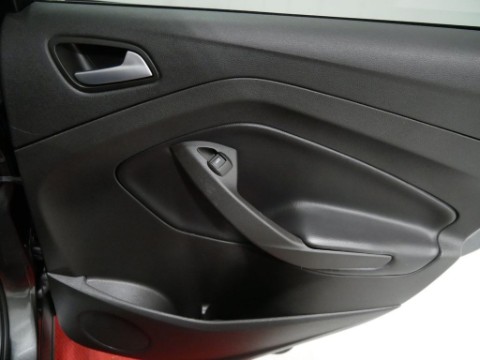 2018 Ford ESCAPE SE in Saint Joseph, Minnesota - Photo 28