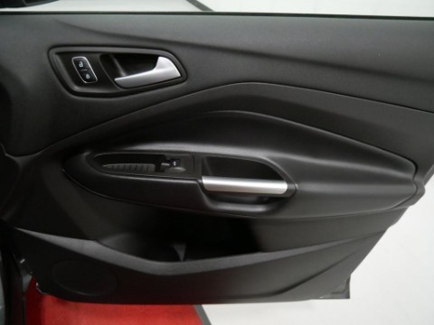 2018 Ford ESCAPE SE in Saint Joseph, Minnesota - Photo 30
