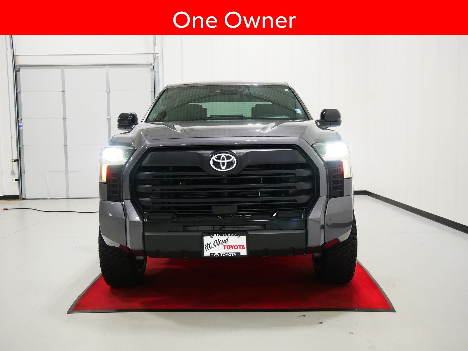 2026 Toyota TUNDRA HYBRID LIMITED 5.5' BED in Saint Joseph, Minnesota - Photo 2