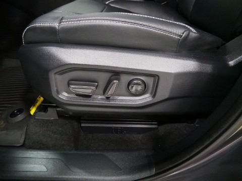 2026 Toyota TUNDRA HYBRID LIMITED 5.5' BED in Saint Joseph, Minnesota - Photo 15