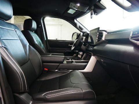 2026 Toyota TUNDRA HYBRID LIMITED 5.5' BED in Saint Joseph, Minnesota - Photo 29