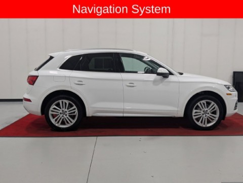 2018 AUDI Q5 2.0T in Saint Joseph, Minnesota - Photo 5