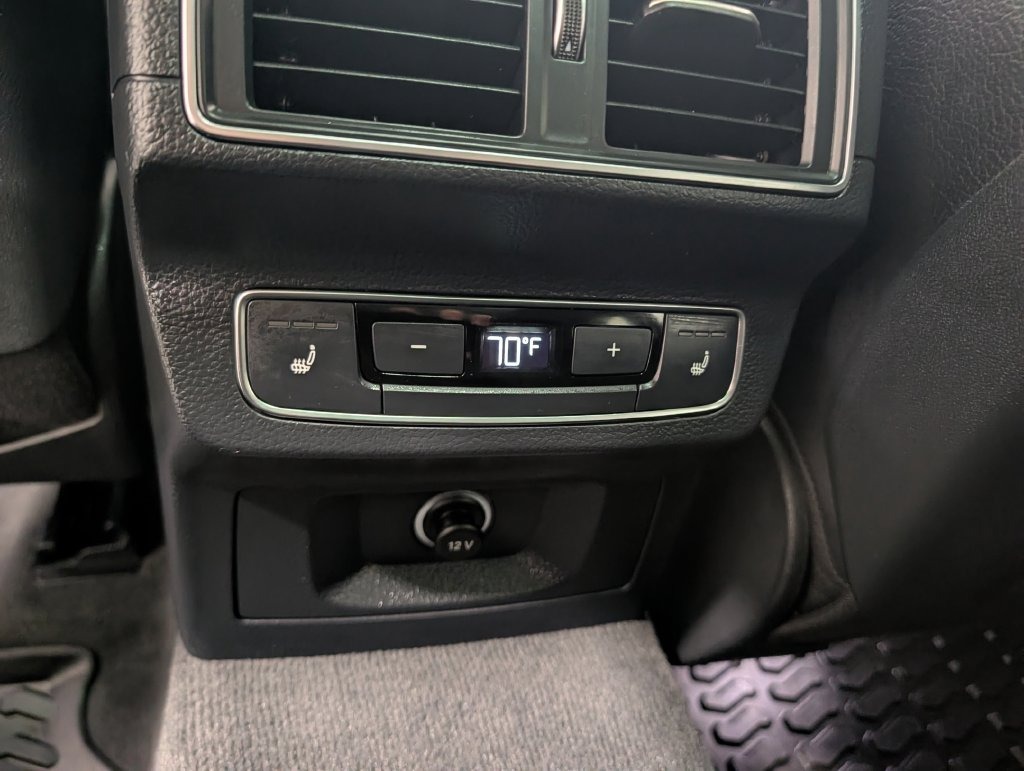 2018 AUDI Q5 2.0T in Saint Joseph, Minnesota - Photo 22