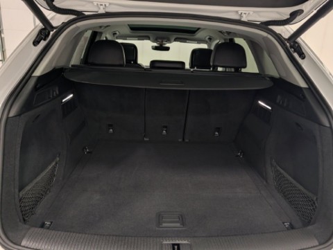 2018 AUDI Q5 2.0T in Saint Joseph, Minnesota - Photo 26