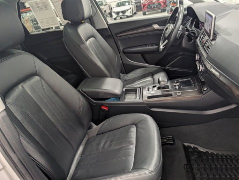 2018 AUDI Q5 2.0T in Saint Joseph, Minnesota - Photo 30