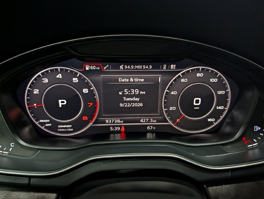 2018 AUDI Q5 2.0T in Saint Joseph, Minnesota - Photo 33