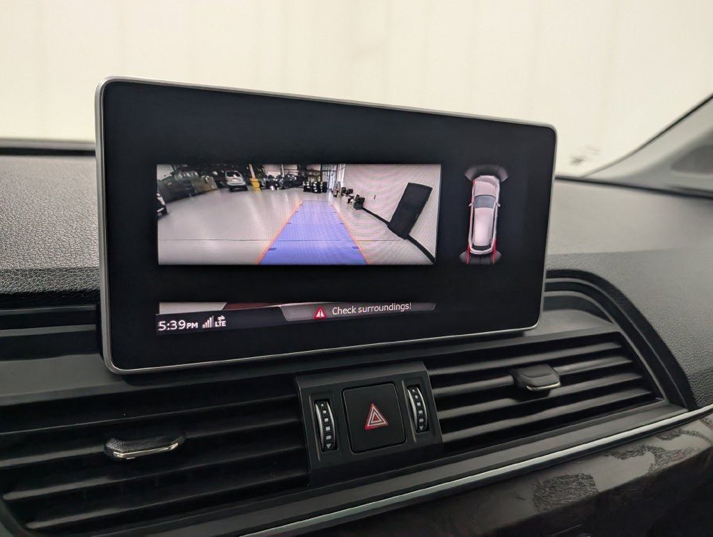 2018 AUDI Q5 2.0T in Saint Joseph, Minnesota - Photo 34