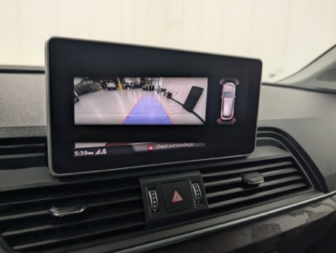 2018 AUDI Q5 2.0T in Saint Joseph, Minnesota - Photo 34