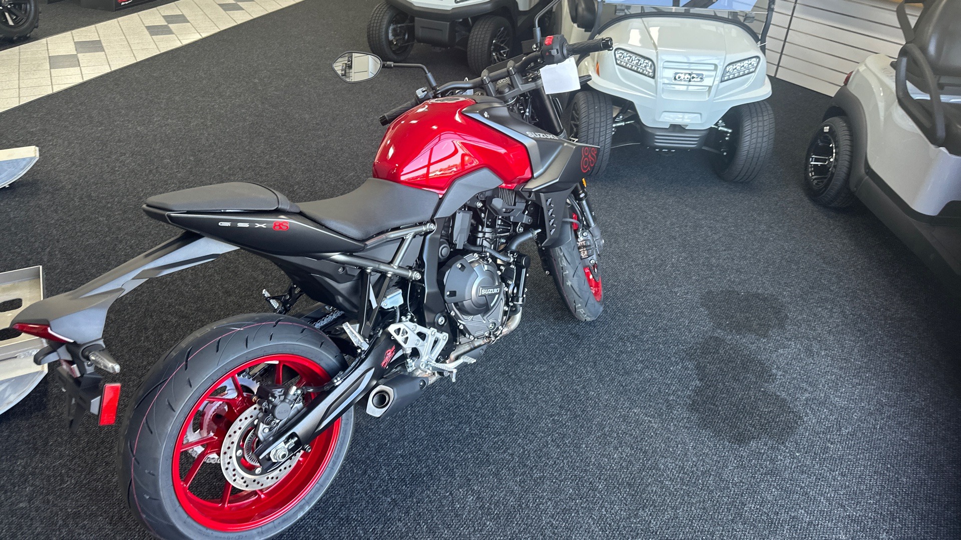 2026 Suzuki GSX-8S in Saint Joseph, Minnesota - Photo 5