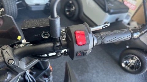 2026 Suzuki GSX-8S in Saint Joseph, Minnesota - Photo 11