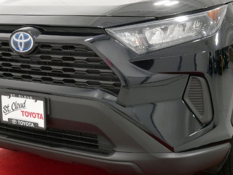 2022 Toyota RAV4 HYBRID LE in Saint Joseph, Minnesota - Photo 13