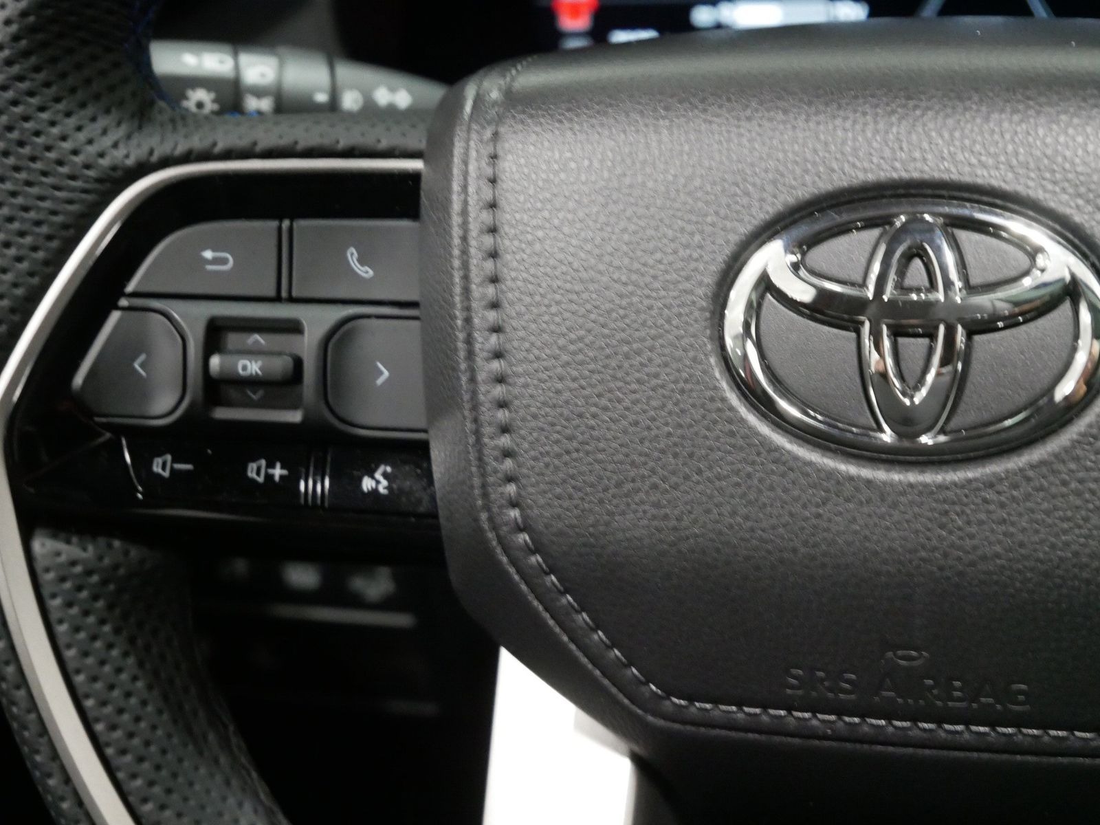 2026 Toyota SEQUOIA PLATINUM in Saint Joseph, Minnesota - Photo 26