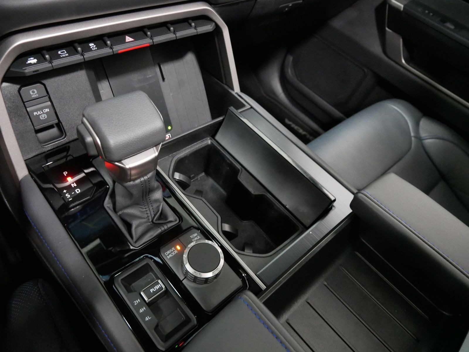 2026 Toyota SEQUOIA PLATINUM in Saint Joseph, Minnesota - Photo 36