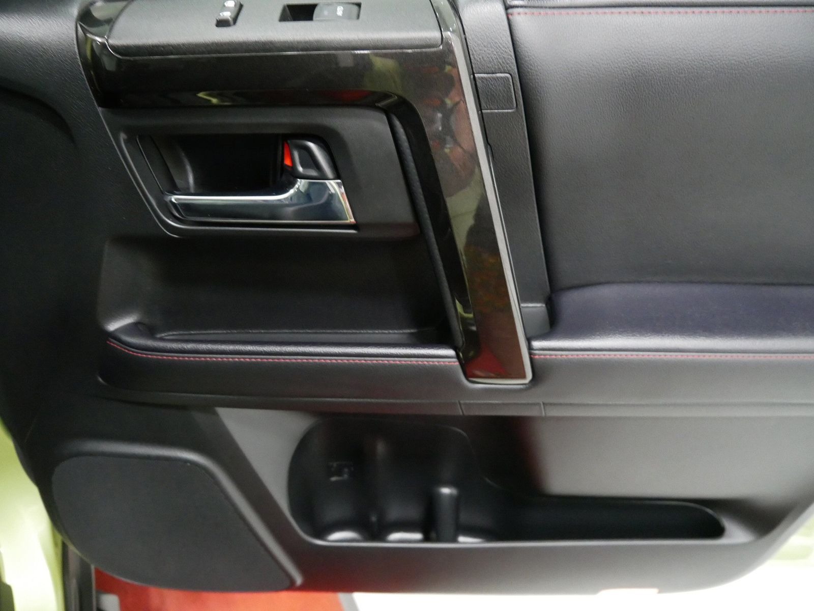 2022 Toyota 4RUNNER TRD PRO in Saint Joseph, Minnesota - Photo 31