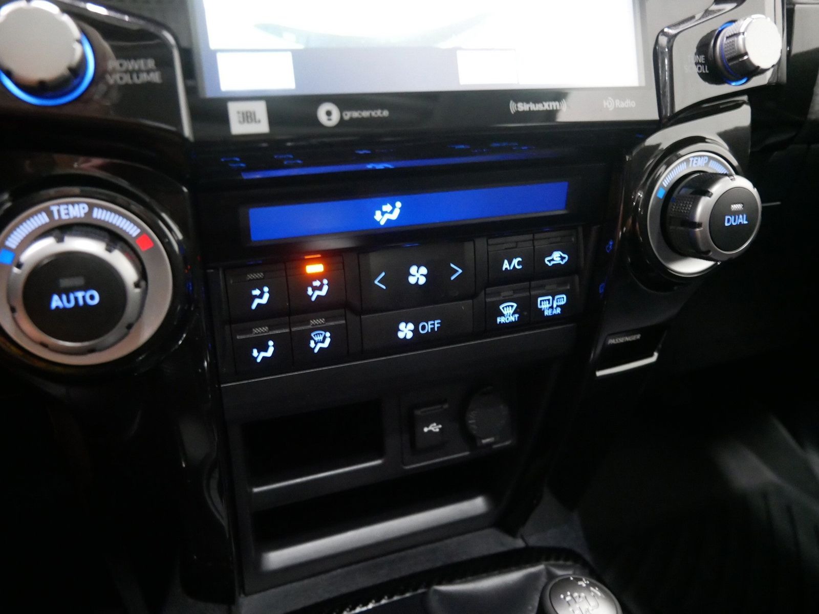 2022 Toyota 4RUNNER TRD PRO in Saint Joseph, Minnesota - Photo 35