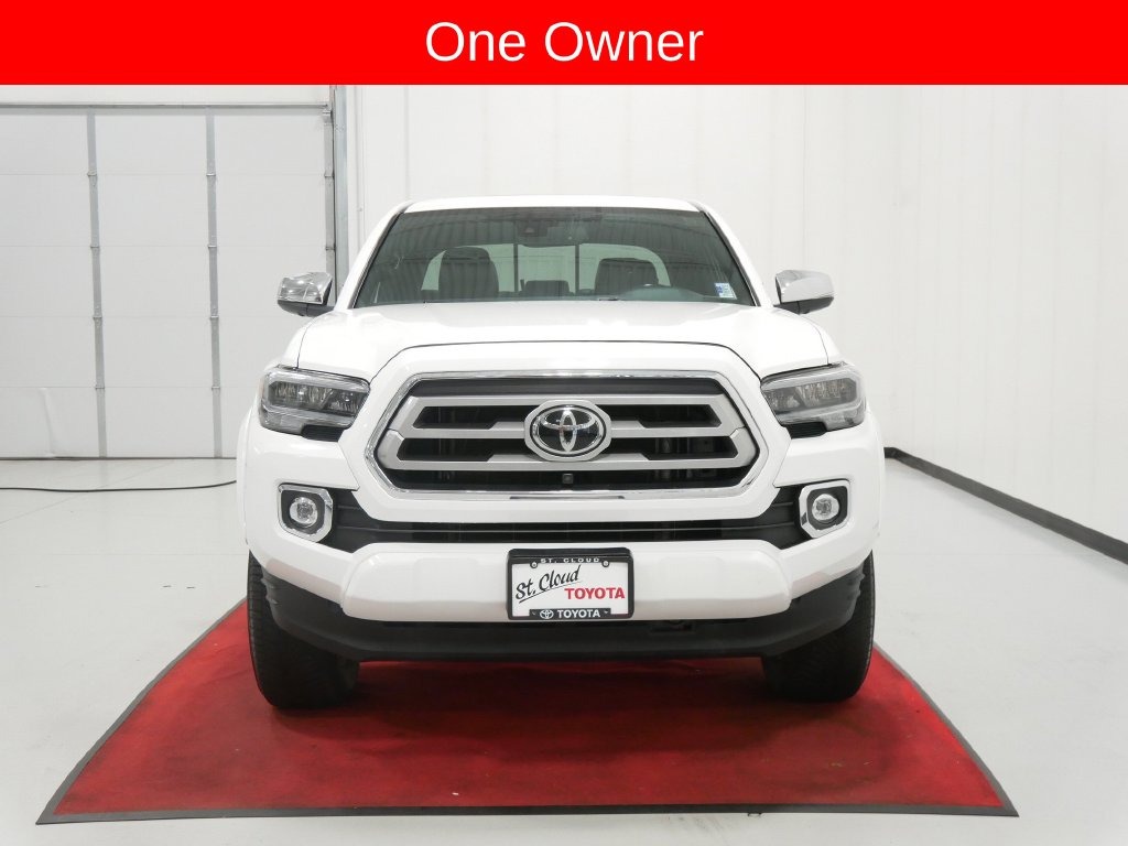 2020 Toyota TACOMA LIMITED 5' BED in Saint Joseph, Minnesota - Photo 2