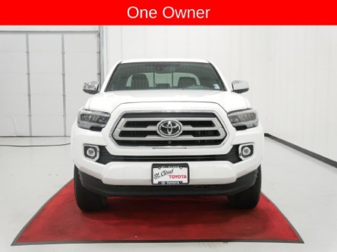 2020 Toyota TACOMA LIMITED 5' BED in Saint Joseph, Minnesota - Photo 2
