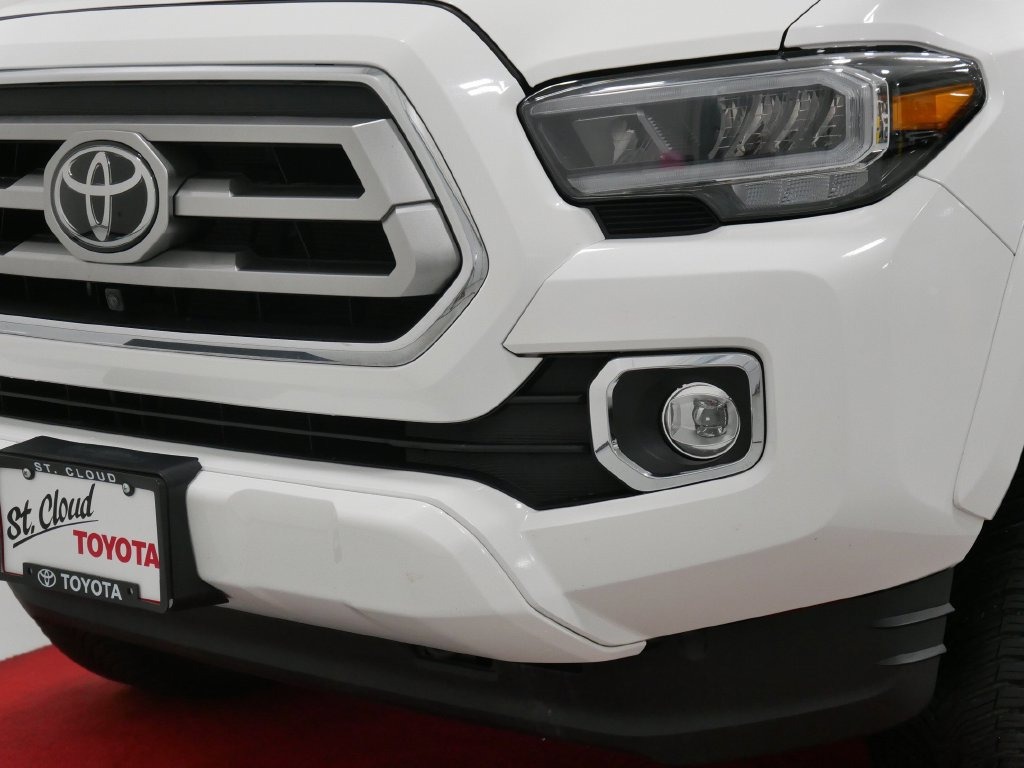 2020 Toyota TACOMA LIMITED 5' BED in Saint Joseph, Minnesota - Photo 13