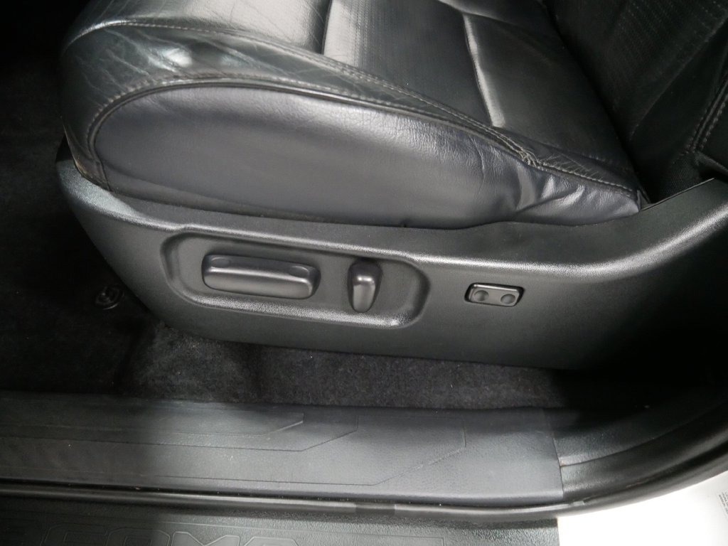 2020 Toyota TACOMA LIMITED 5' BED in Saint Joseph, Minnesota - Photo 15