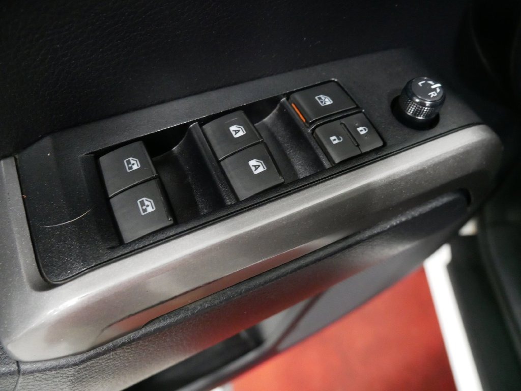 2020 Toyota TACOMA LIMITED 5' BED in Saint Joseph, Minnesota - Photo 18