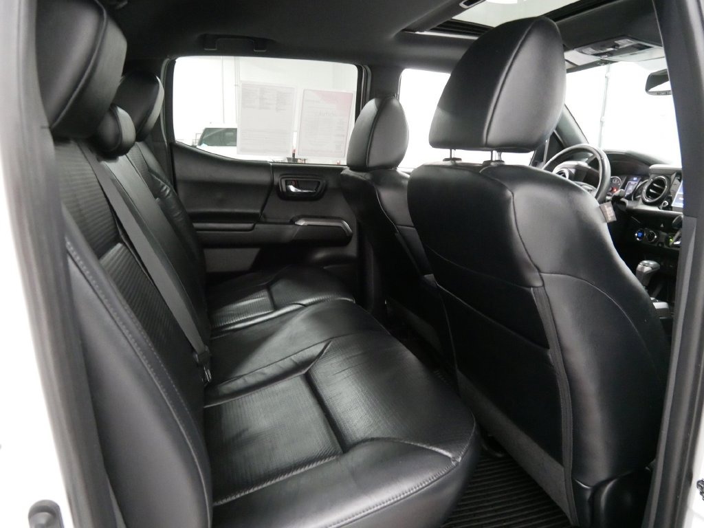 2020 Toyota TACOMA LIMITED 5' BED in Saint Joseph, Minnesota - Photo 28