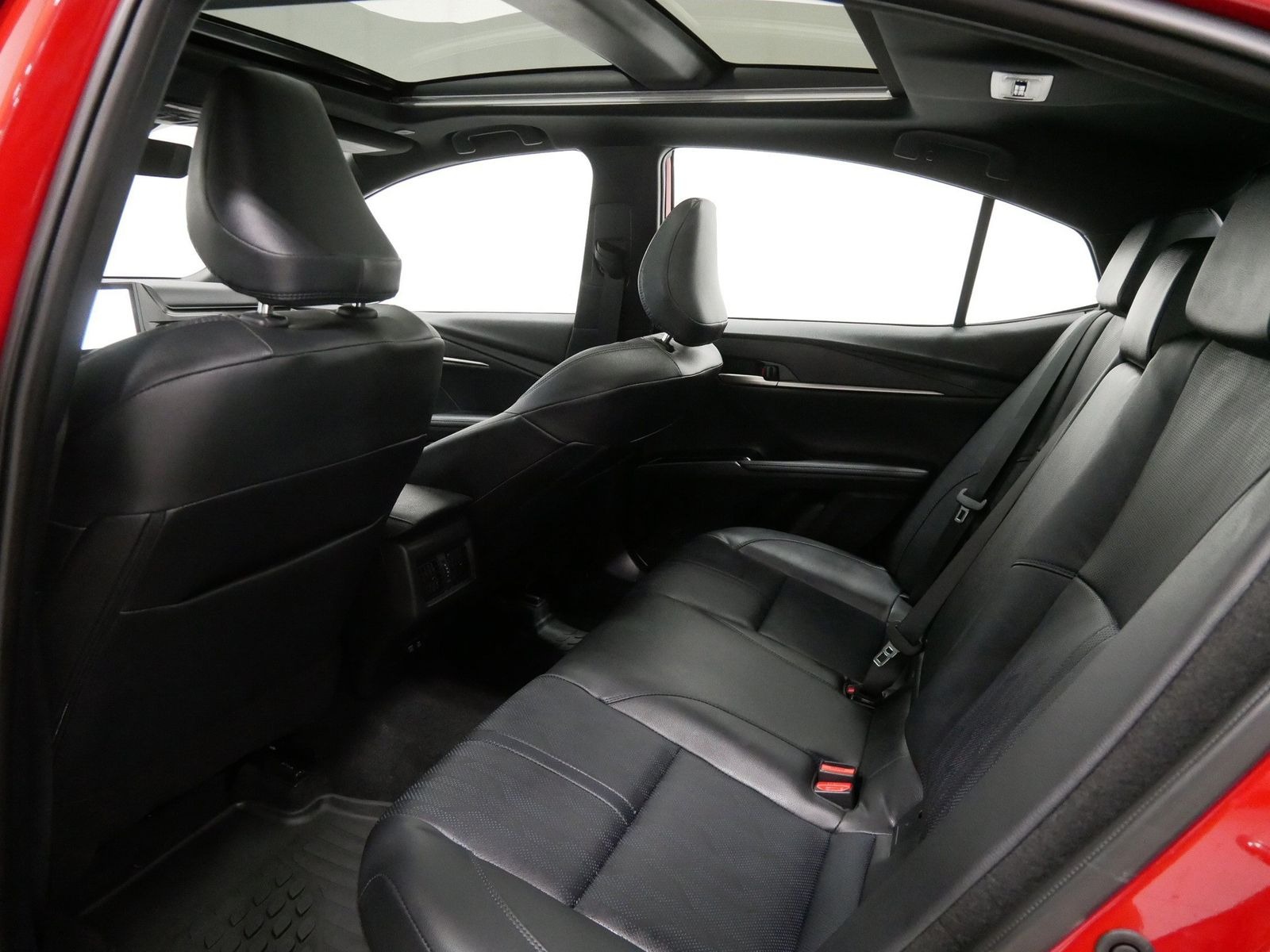 2025 Toyota CAMRY XSE AWD in Saint Joseph, Minnesota - Photo 20