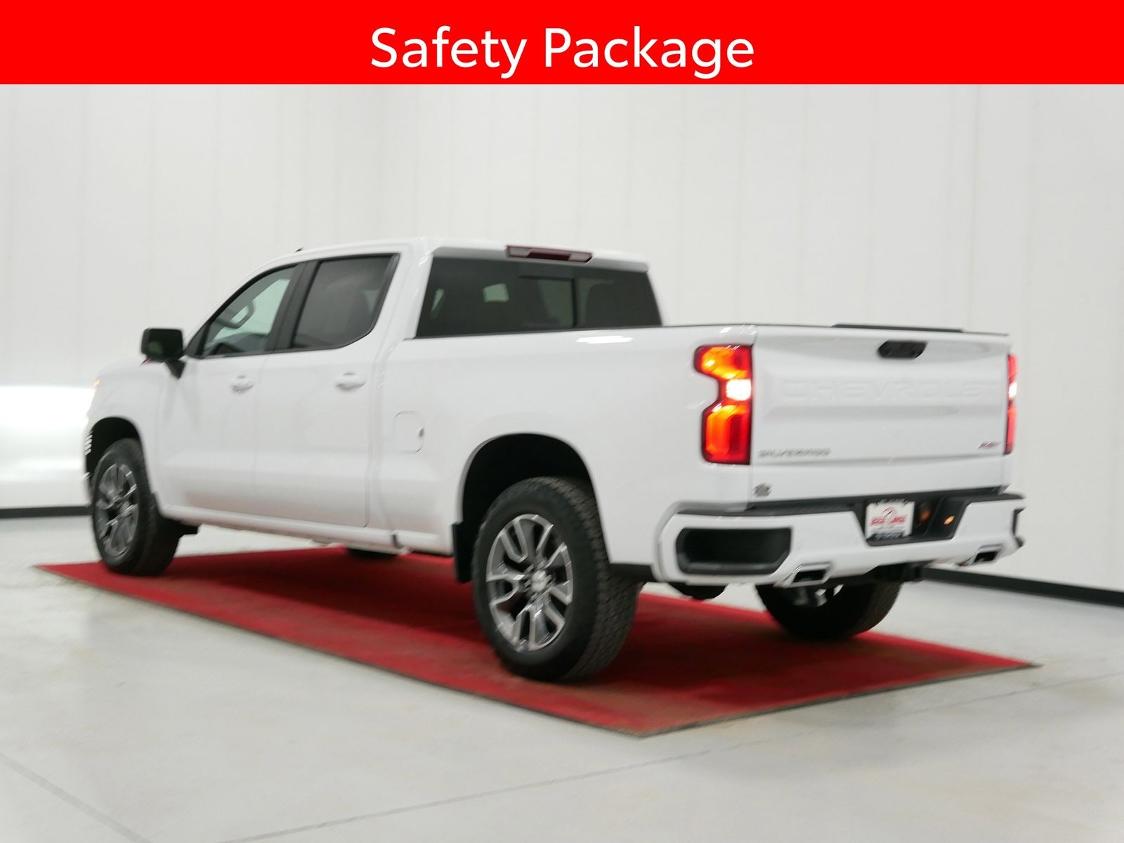 2025 Chevrolet SILVERADO 1500 RST CREW CAB in Saint Joseph, Minnesota - Photo 10