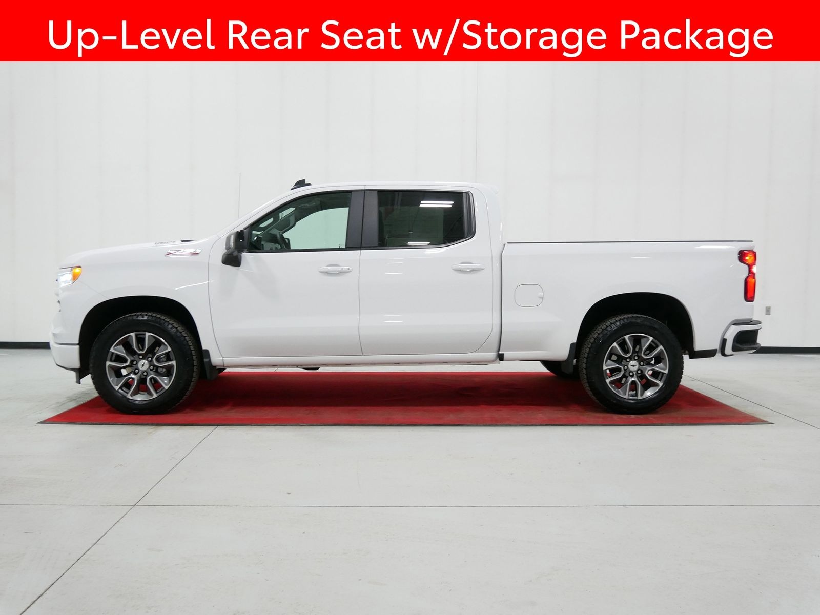 2025 Chevrolet SILVERADO 1500 RST CREW CAB in Saint Joseph, Minnesota - Photo 11