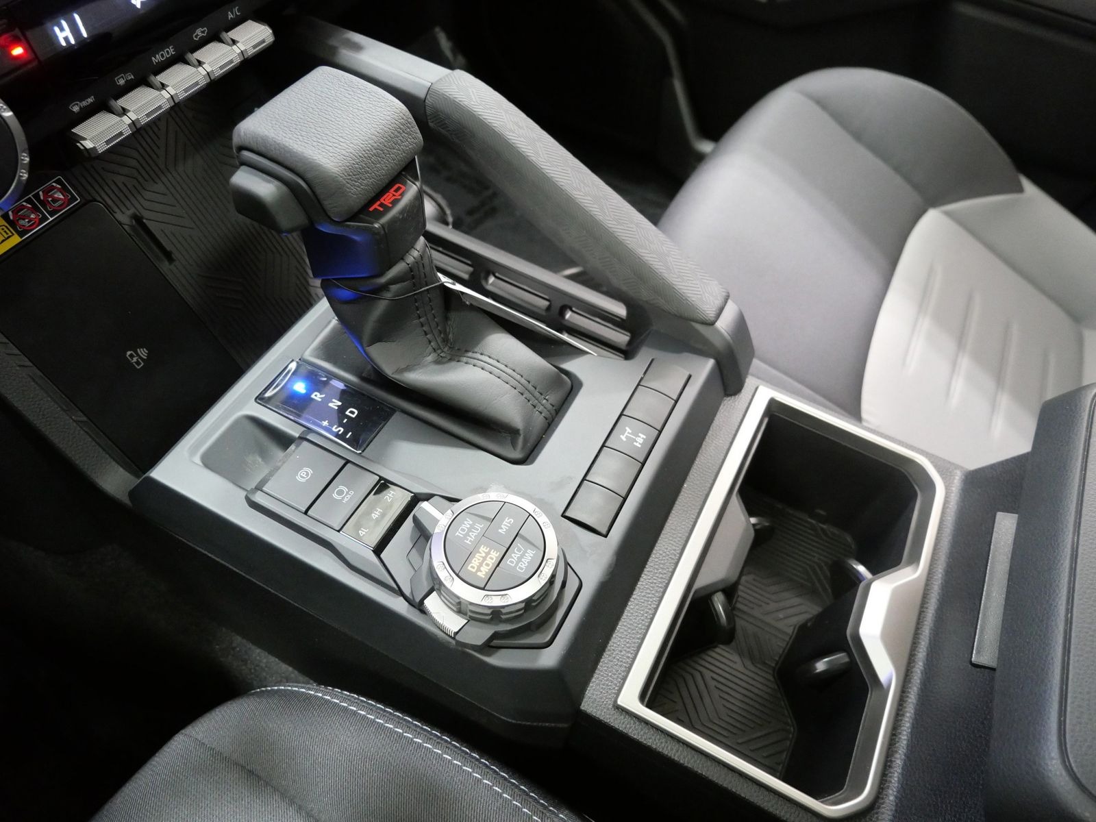 2026 Toyota TACOMA HYBRID TRD OFF-ROAD 5' BED in Saint Joseph, Minnesota - Photo 18