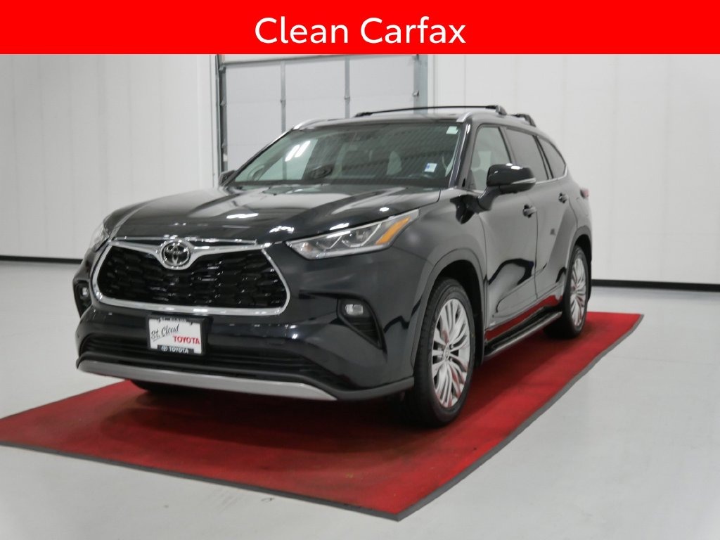 2025 Toyota HIGHLANDER HYBRID PLATINUM in Saint Joseph, Minnesota - Photo 4