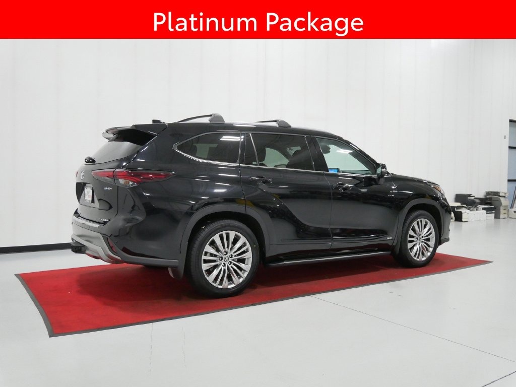 2025 Toyota HIGHLANDER HYBRID PLATINUM in Saint Joseph, Minnesota - Photo 7